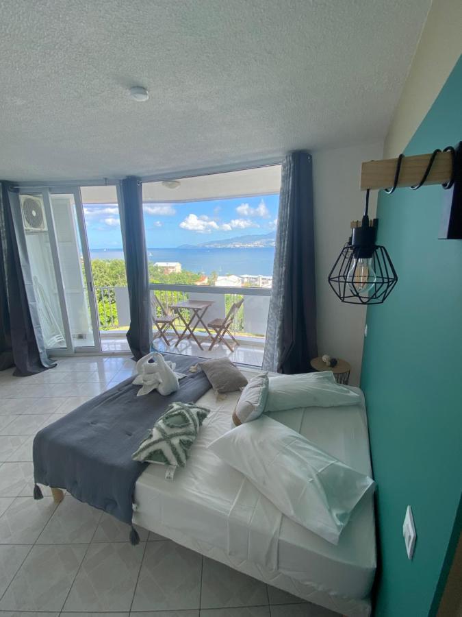 Oceanview Martinique Apartment Ле Троа-Илет Екстериор снимка